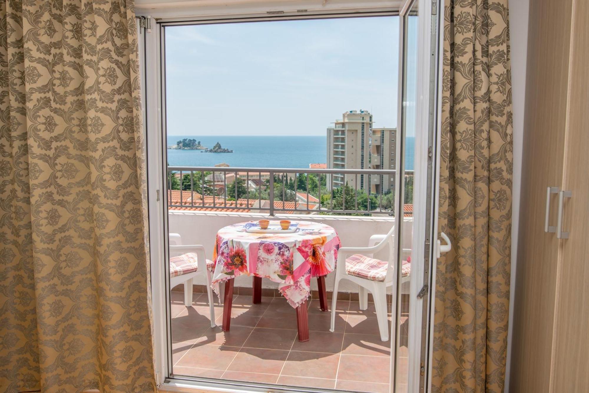 Villa Vjera Petrovac Room photo